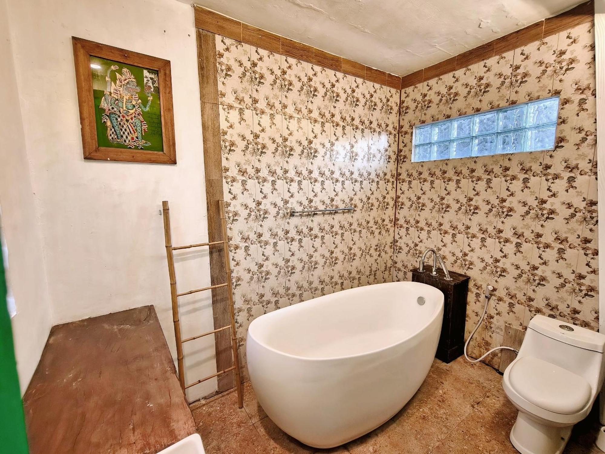 Panda Lumbung Bed and Breakfast Sanur Eksteriør billede